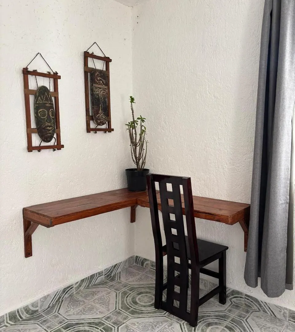 Centrally Located Apartment 2 Blocks From The Sea Cozumel