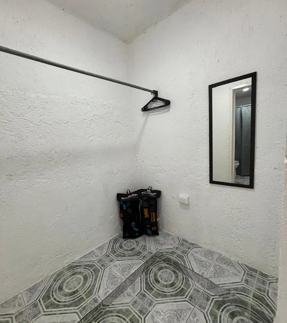 Centrally Located Apartment 2 Blocks From The Sea Cozumel