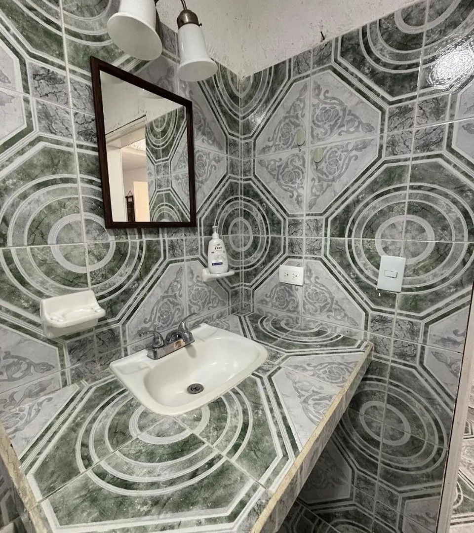 Centrally Located Apartment 2 Blocks From The Sea Cozumel